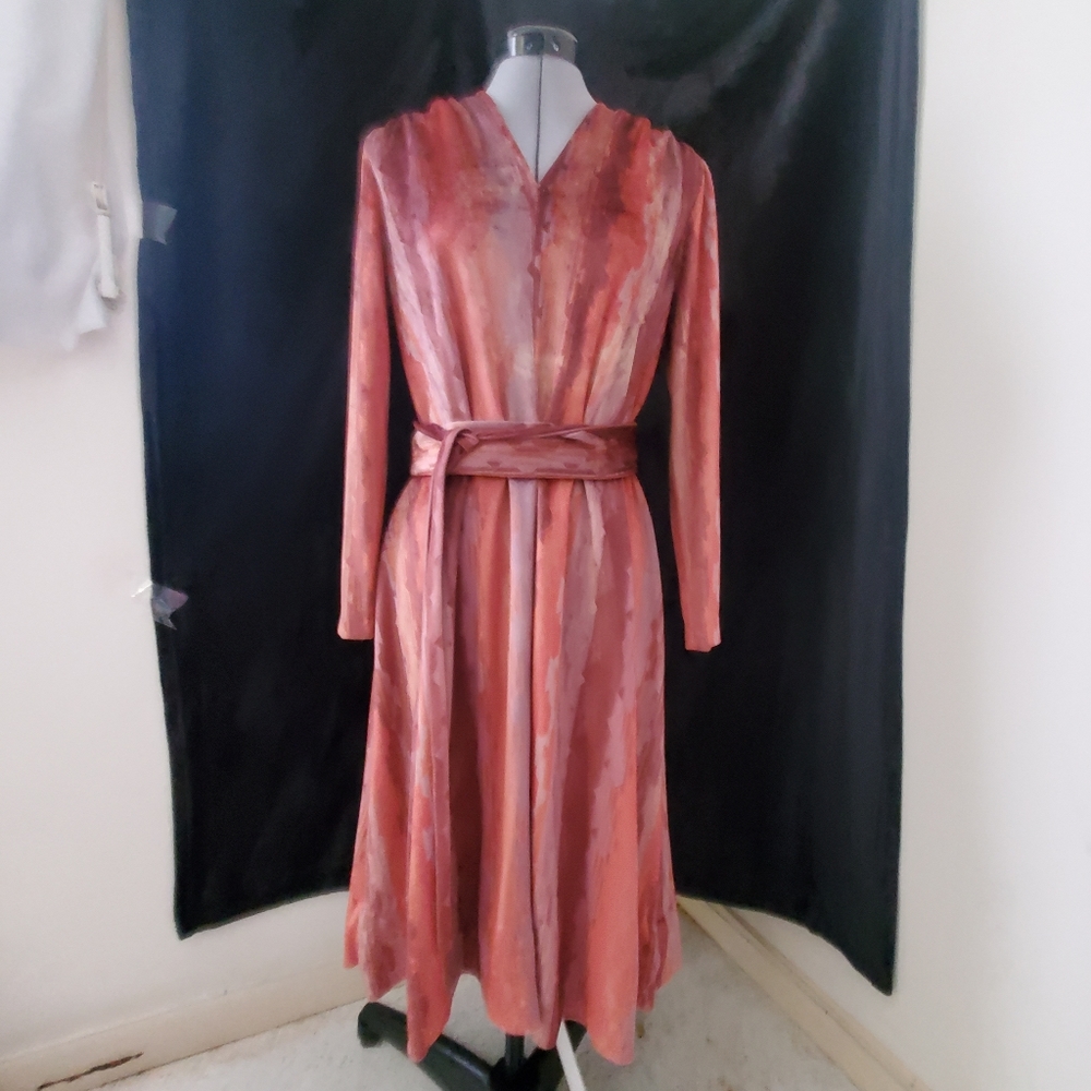 Vintage retro abstract valvet wrap obi belt dress.